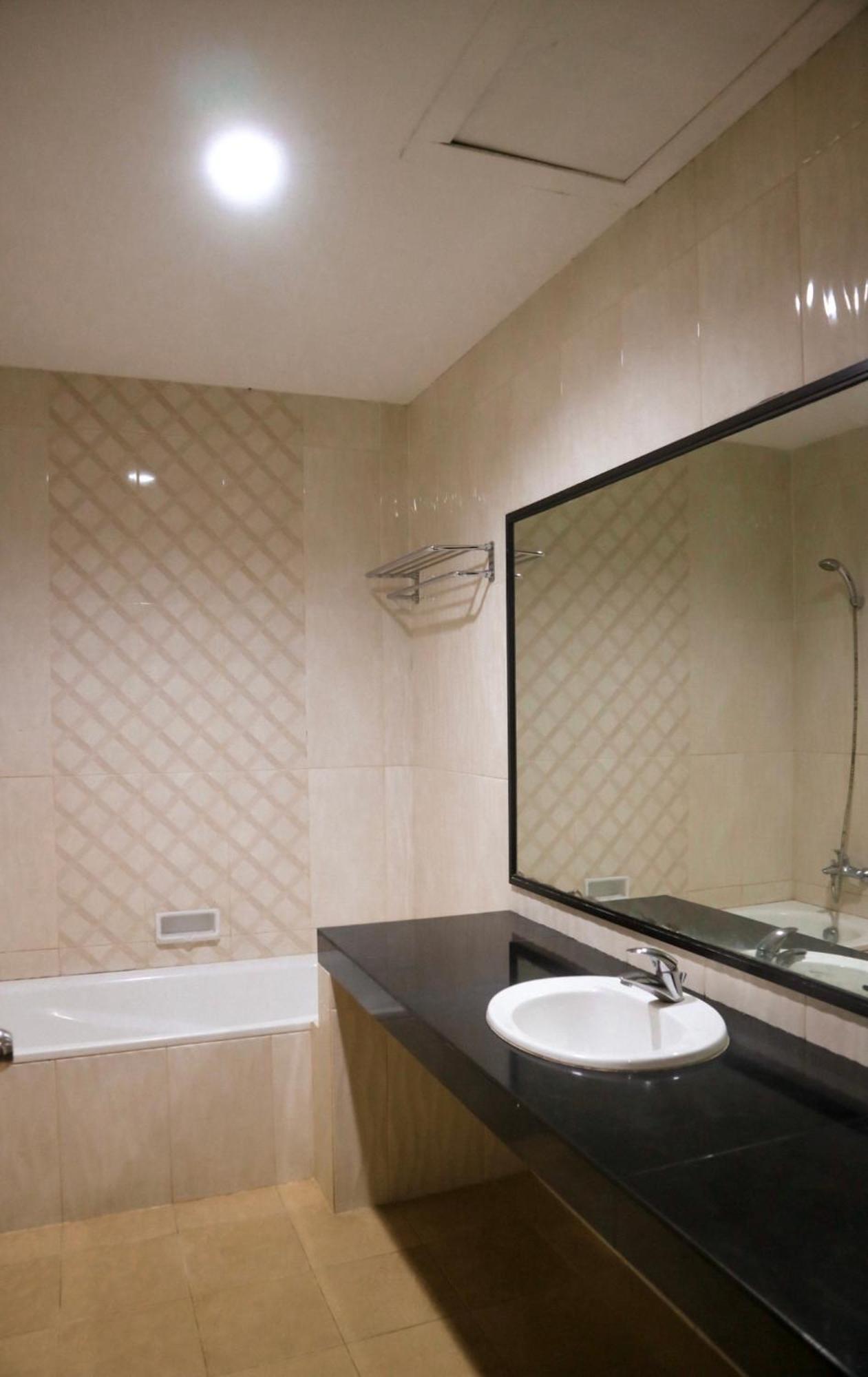 Hotel Mariat Sorong Exterior photo